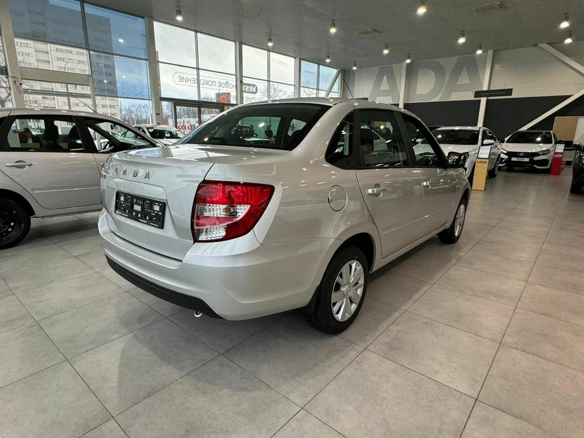 Lada Granta Седан в Краснодар - фото №4